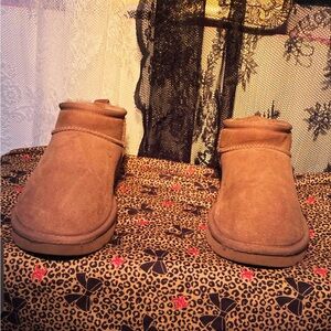 UGG Chestnut Suede Short Booties